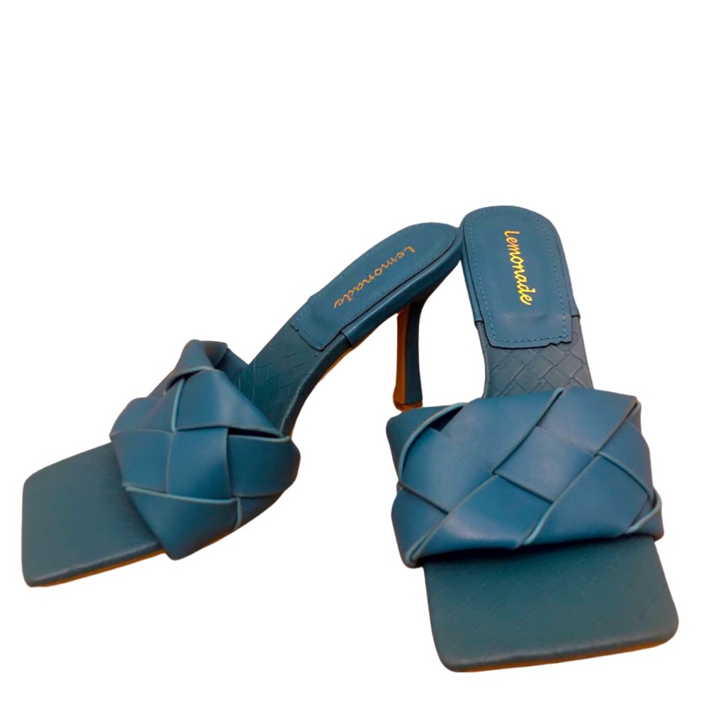Leather mule slipper